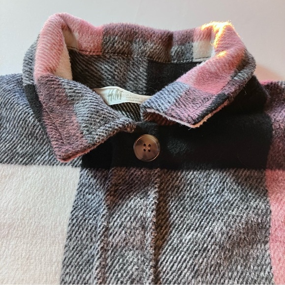 💜2FOR$17 H&M Plaid Jacket - Picture 5 of 12